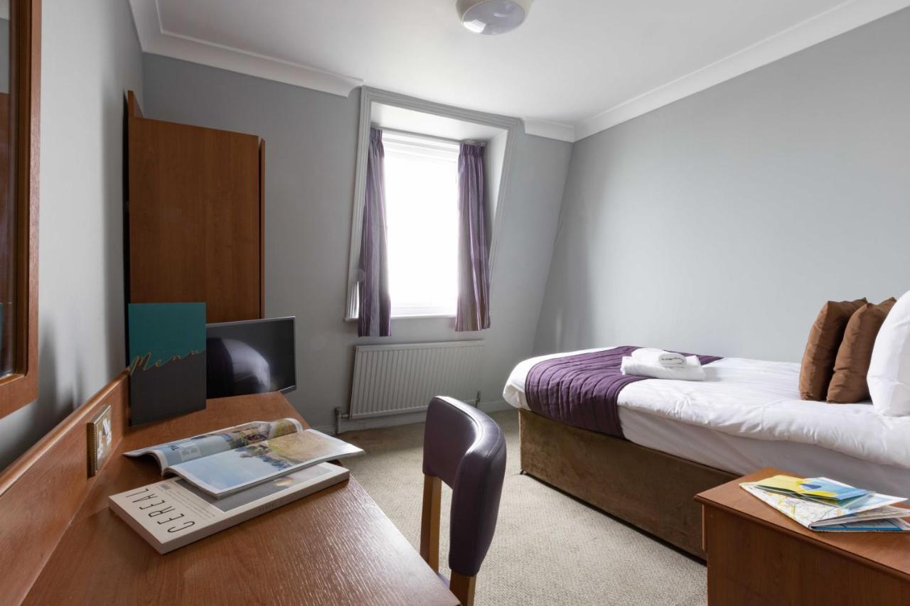 The Caledonian New Southlands Hotel สการ์โบโรห์ ภายนอก รูปภาพ